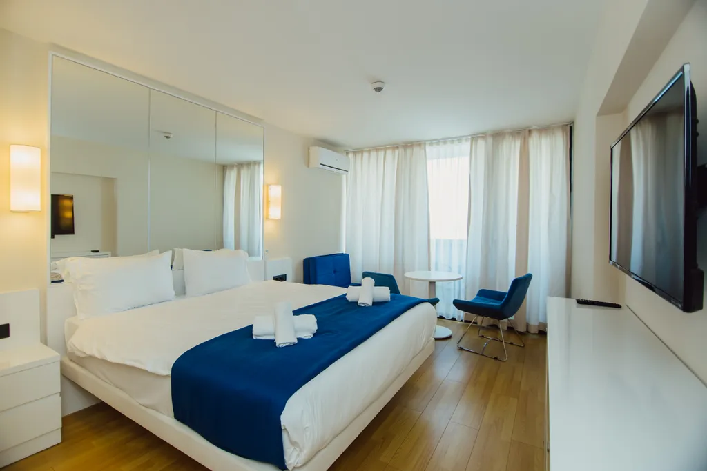 Апартаменты с видом на море первая линия Orbi City