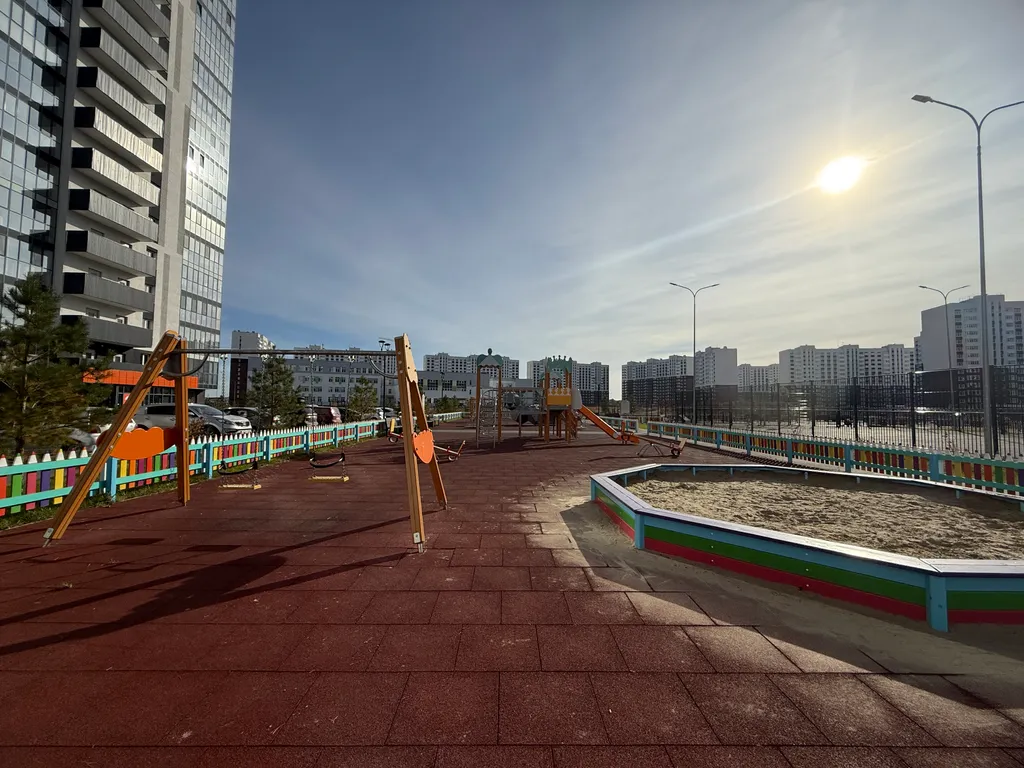 Квартира Студия Яркая луна — Тюмень