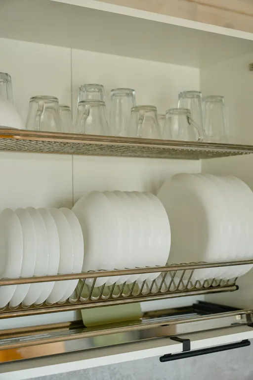 Уютный домик на берегу озера