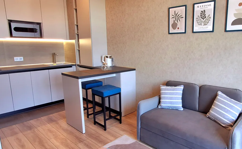 Тёплый берег