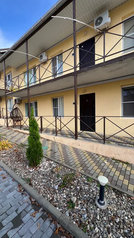 Евродвушка с отдeльной спальней и кухней с диваном