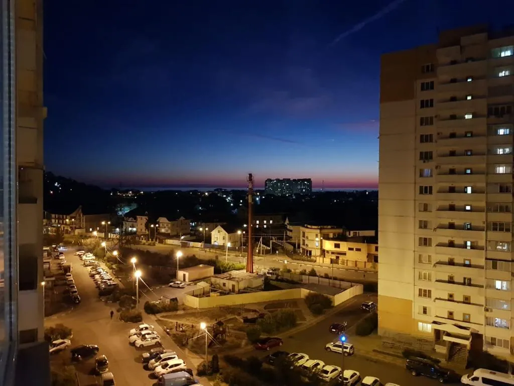 Двухсторонняя квартира с видом на реку Псезуапсе и видом на море