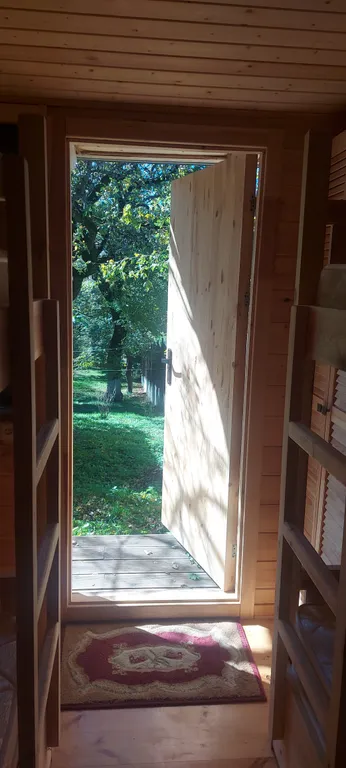 Коттедж рядом с виллой