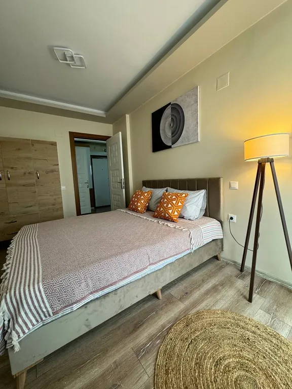 Видовая 1+1 прямо у Соли