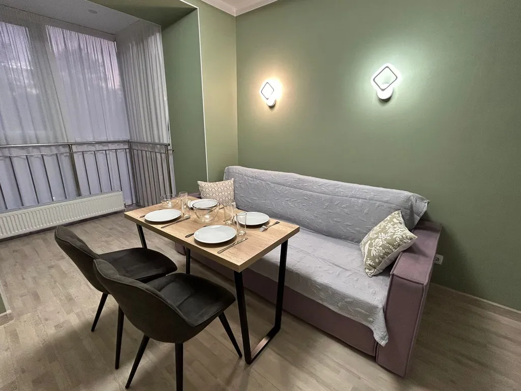 Новая уютная квартира недалеко от центра города