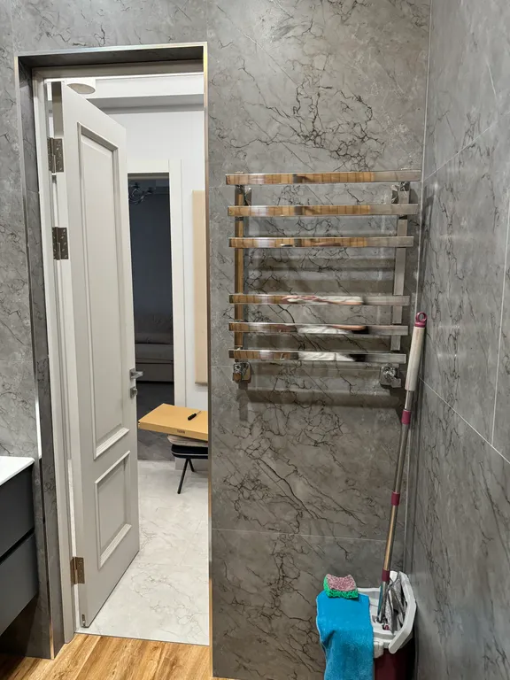 Новая квартира с дизайнерским ремонтом в центре города