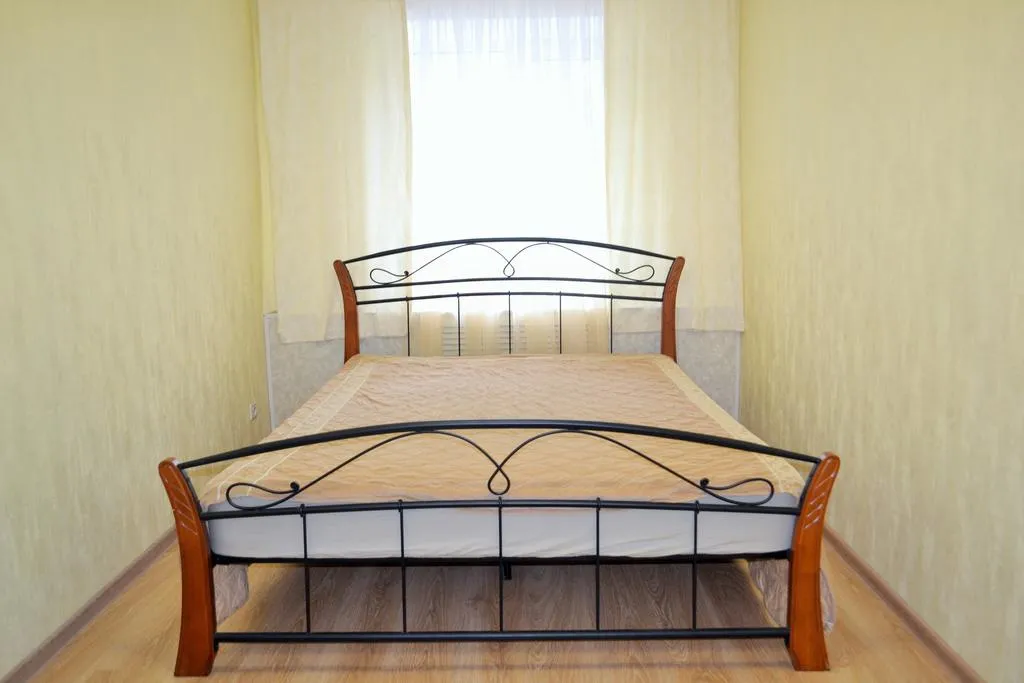 3-комнатные апартаменты у ТЦ Космос