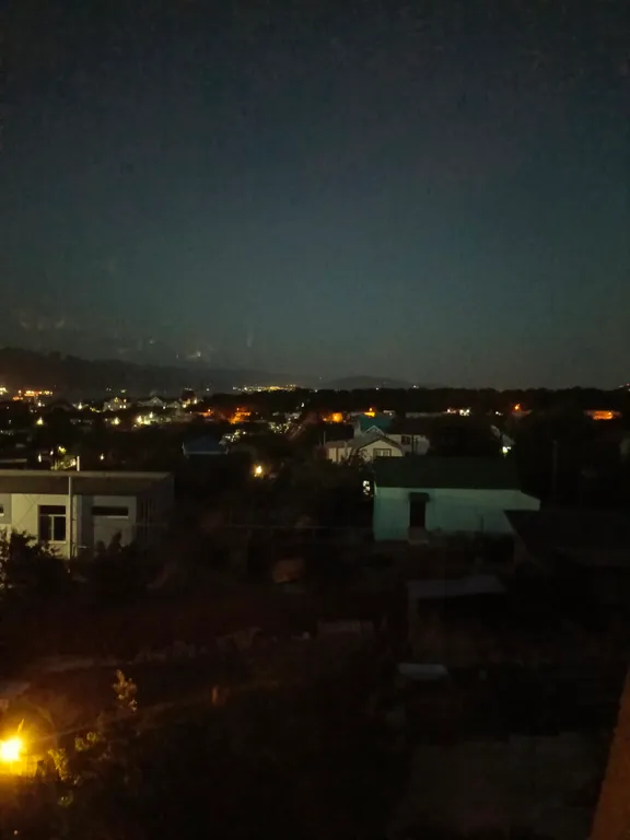 Уютный дом с прекрасным видом в тихом районе