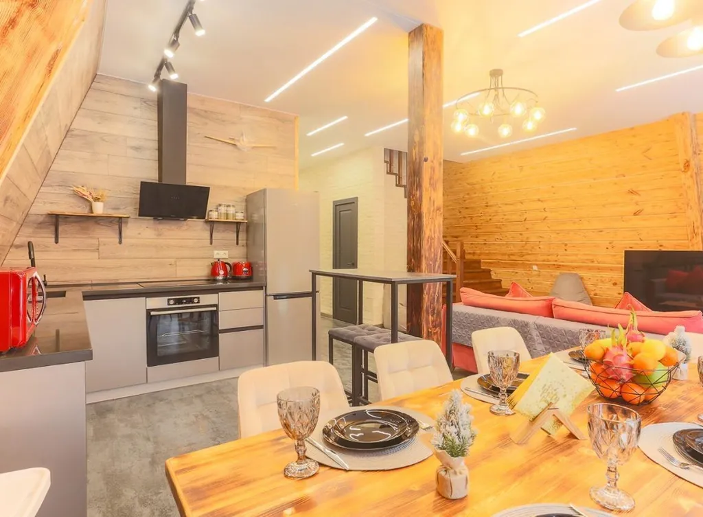 Большой дом a-frame в-небо с бассейном