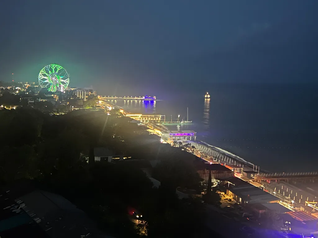 Стильная квартира на берегу