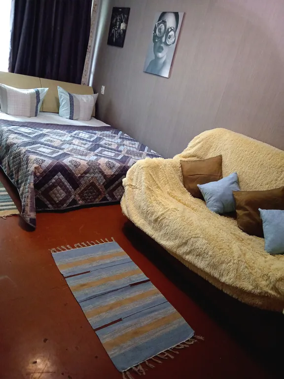 Светлая Нежнятина в старом центре города