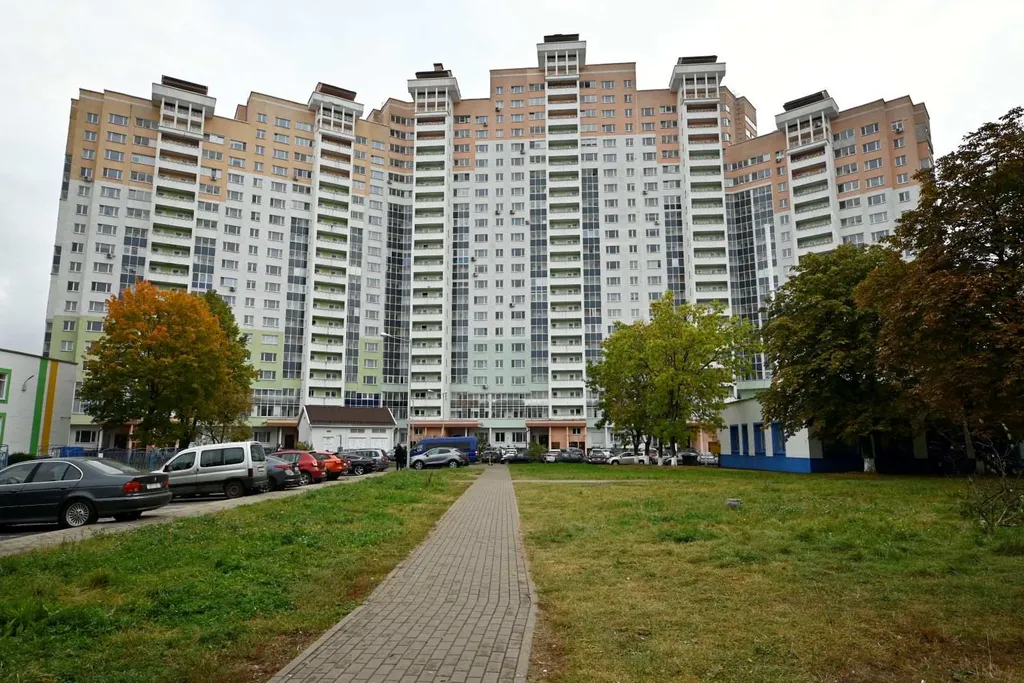 Квартира с евроремонтом у метро Спортивная