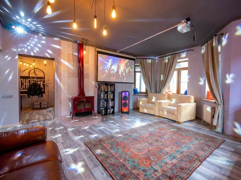 Культовый коттедж LoftCherdak, баня, чан, танцпол с пеной