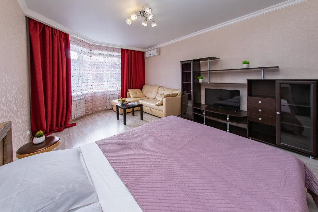 ЛайкХоум на Салмышской 43А