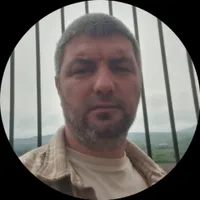 Денис Попеску