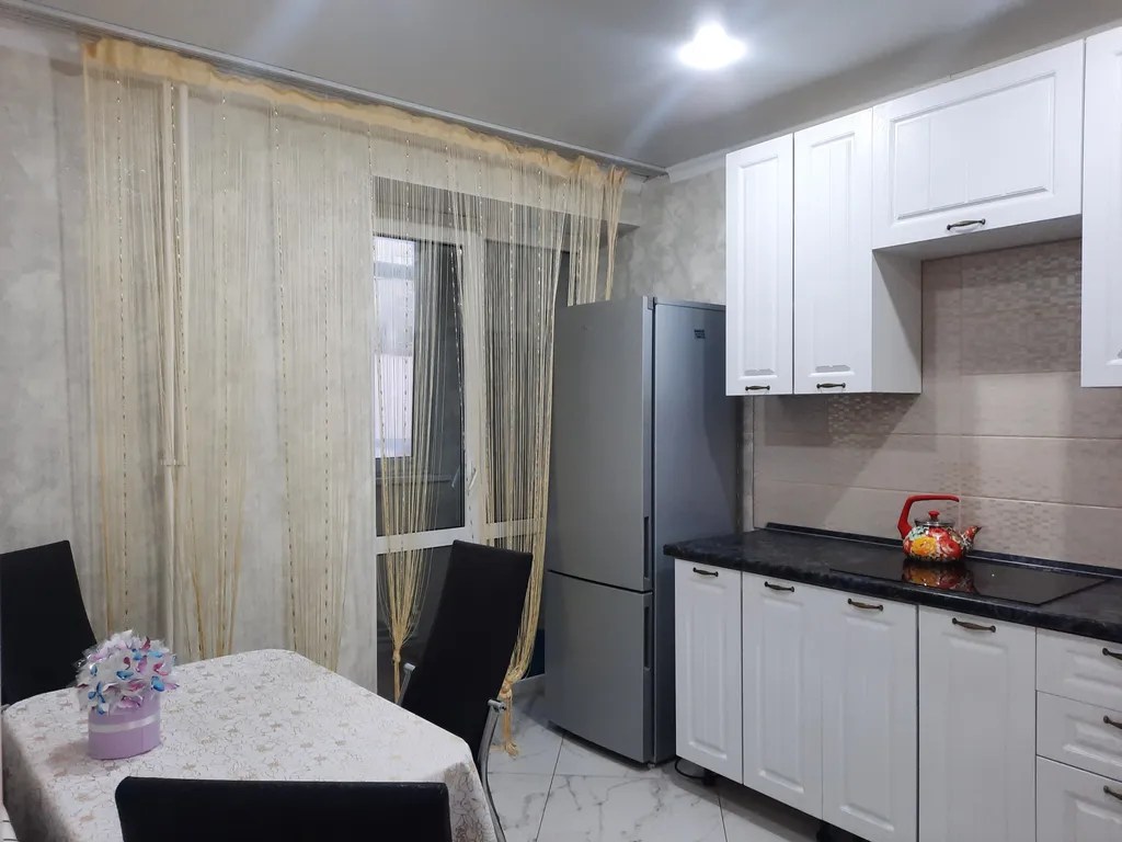 2-комнатная Квартира — аренда посуточно в Маркс