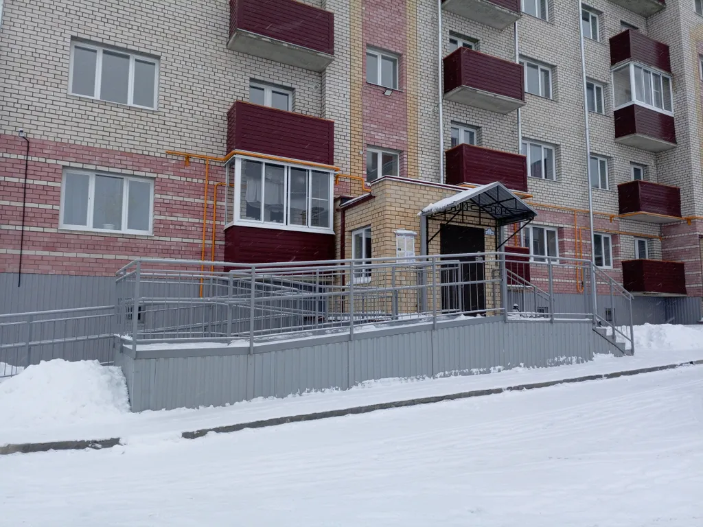 Новая, уютная квартира с видом на ГЭС, в красивом городе