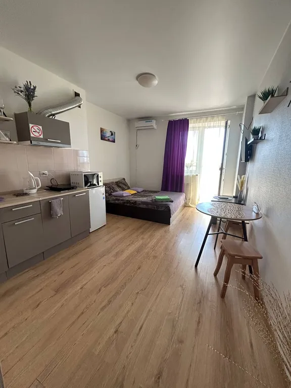 Квартира Уютная студия в центре города — аренда посуточно в Батайск