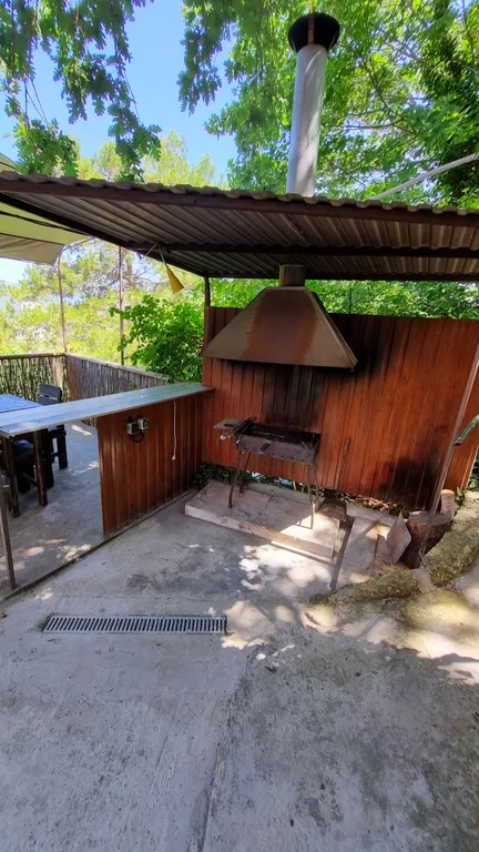 Отдельный летний домик для семьи