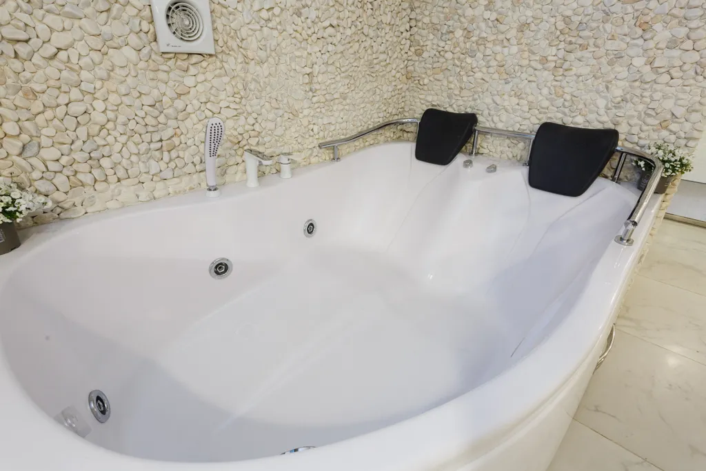 Квартира Квартира Просторный лофт с сауной и джакузи в центре — Москва