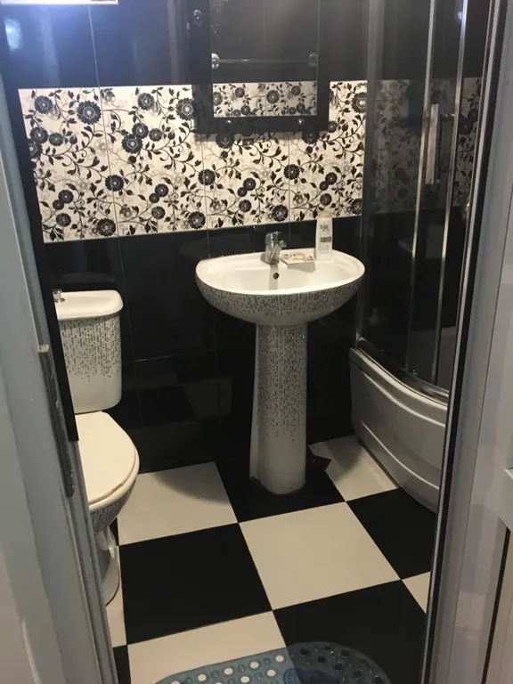 Прекрасная квартира в древнем Батуми