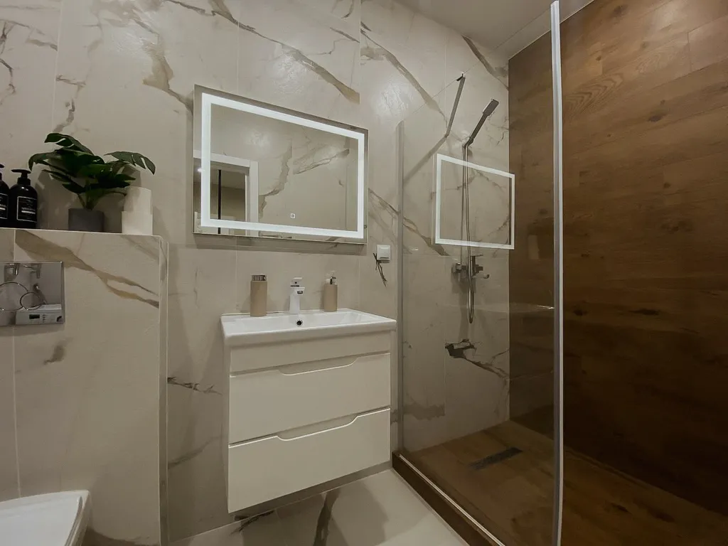 Уютная квартира с современным ремонтом собственная парковка