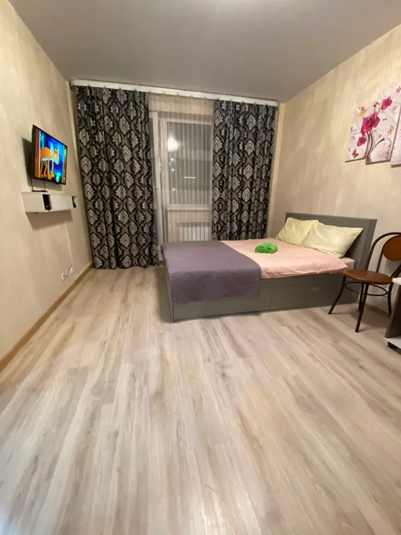 Уютная квартира, рядом  МТРЦ Солнечный — аренда посуточно в Новый Уренгой