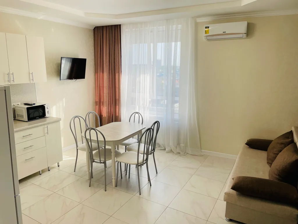 Комфортабельные апартаменты рядом с морем