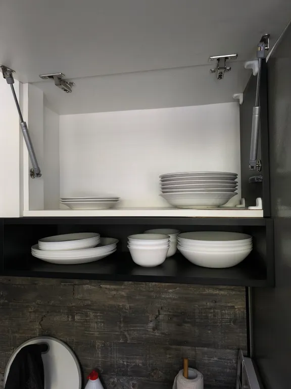 Современная квартира недалеко от центра