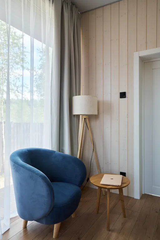 Коттедж Домик у реки в окружении сосен с камином, сауной и чаном — Семеновское