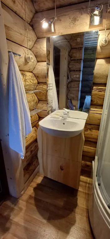 Кедровый дом с видом на горы