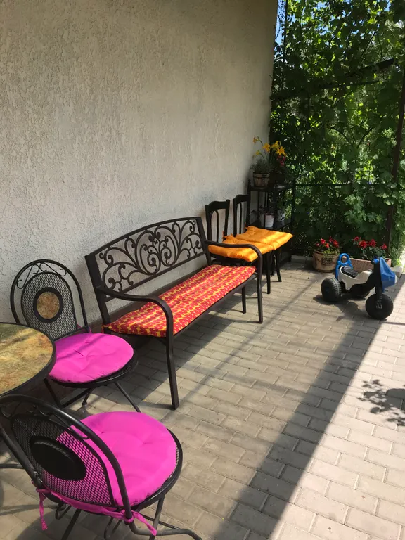 Коттедж Домик с цветущим садом — Кисловодск