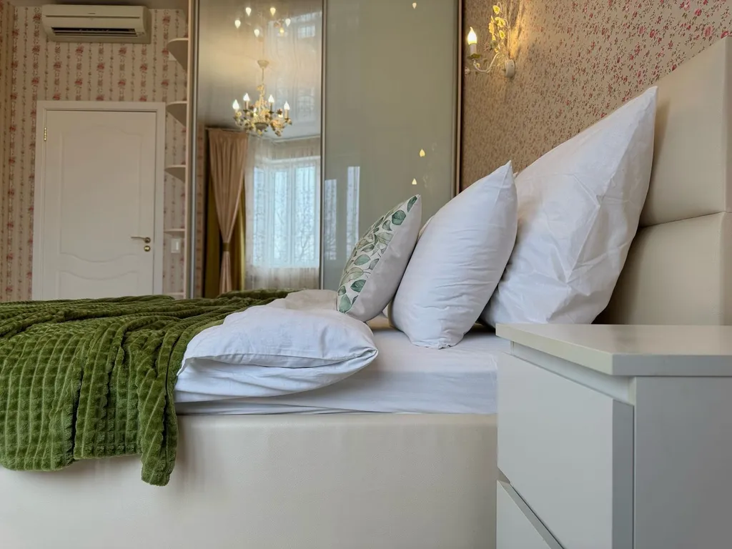 Апартаменты Аврора, ул. Октябрьская 24,Центр, пл. Ленина