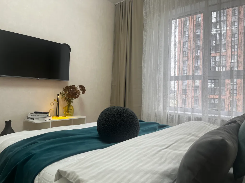 Квартира новая у Коллажа, у Ленты