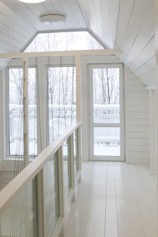 Коттедж Солнесная гора-Сяпся с сауной, 3 спальнями и видом на озеро