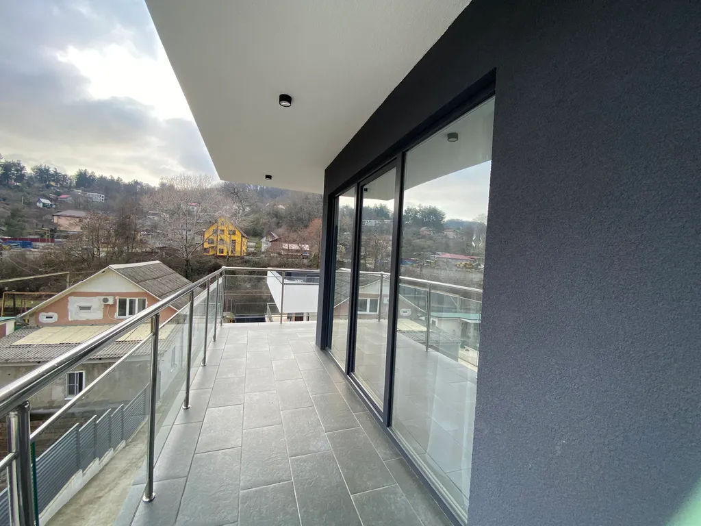 6-комнатный Дом