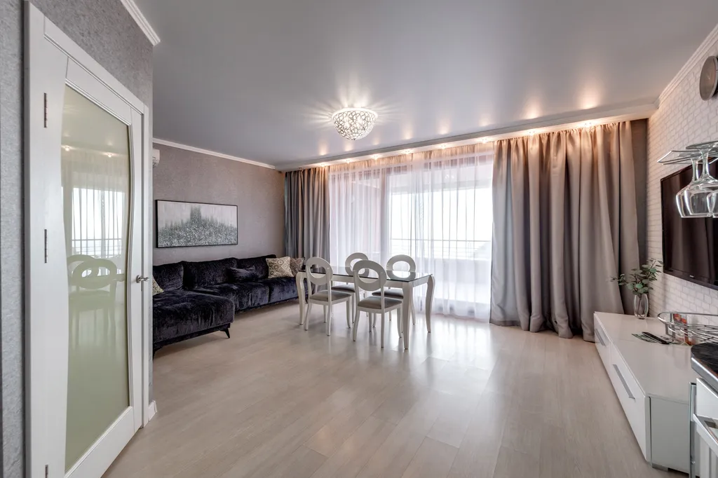 Три спальни и гостиная,вид на море