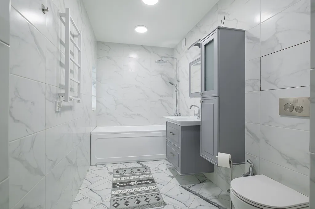 Элегантная квартира Delux с тремя спальнями, парковкой у Эрмитажа