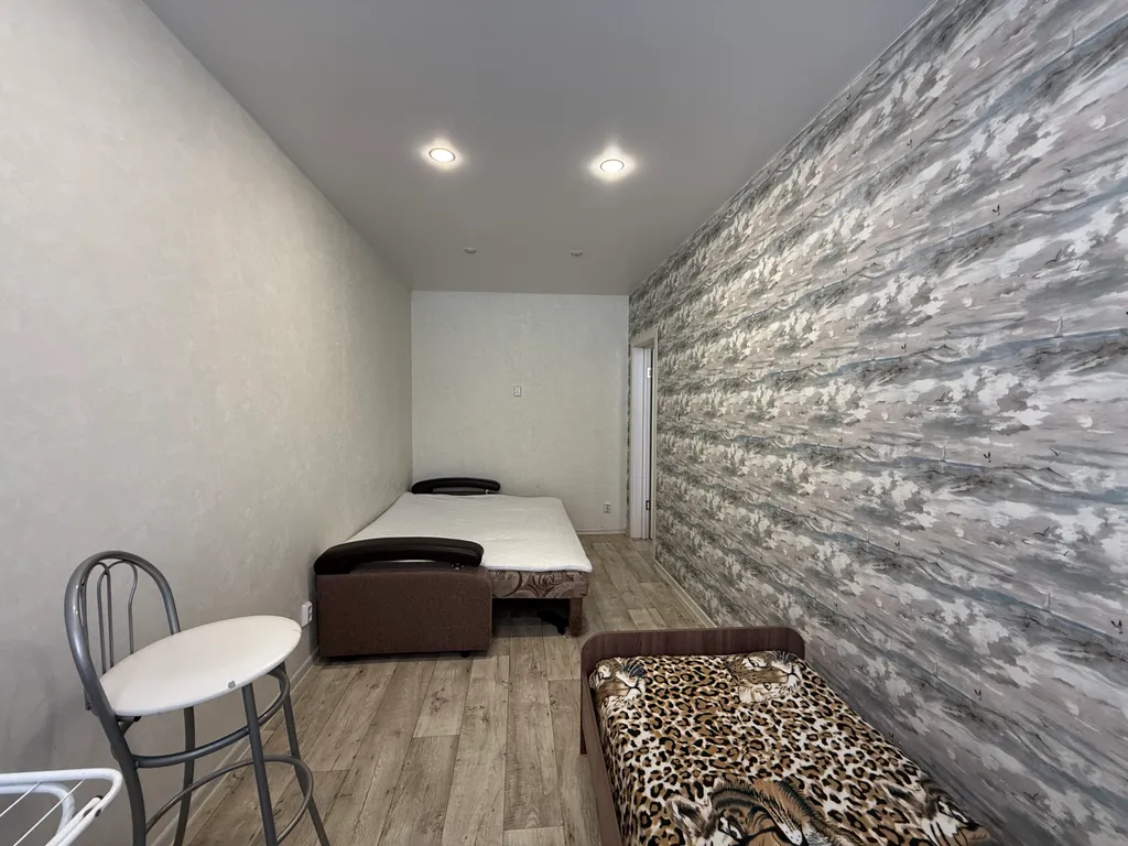 Уютная 2-комнатная квартира в м-не Угольщиков