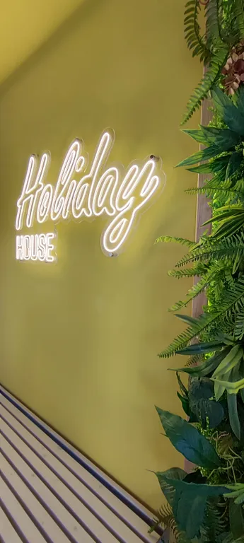 Апартаменты с бассейнами во дворе