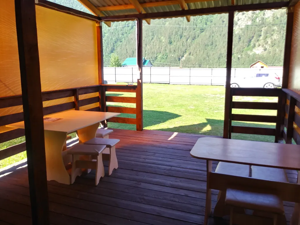 Домик №1 с видом на горы