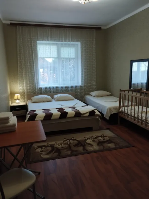 8-комнатный Дом