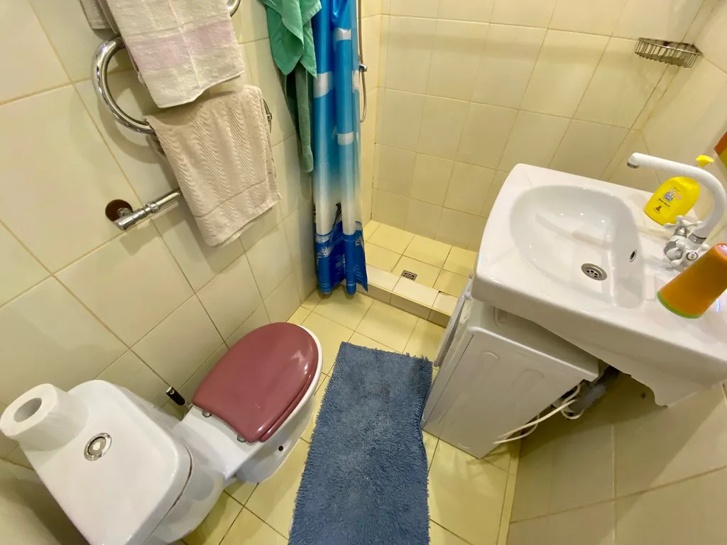 Апартаменты в самом центре Ялты у моря с парковкой бонус