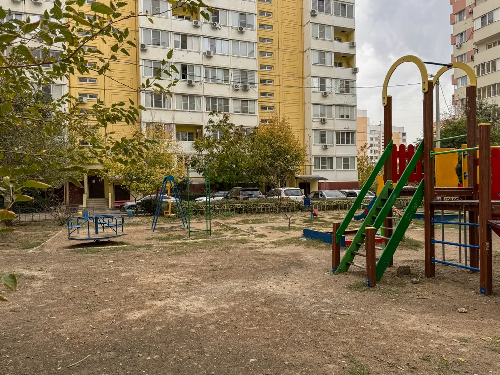 3-комнатная квартира, 15 минут до центра