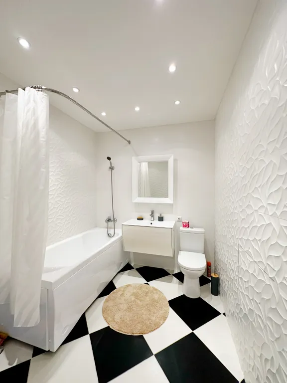 Стильная 3-комнатная квартира рядом с центром