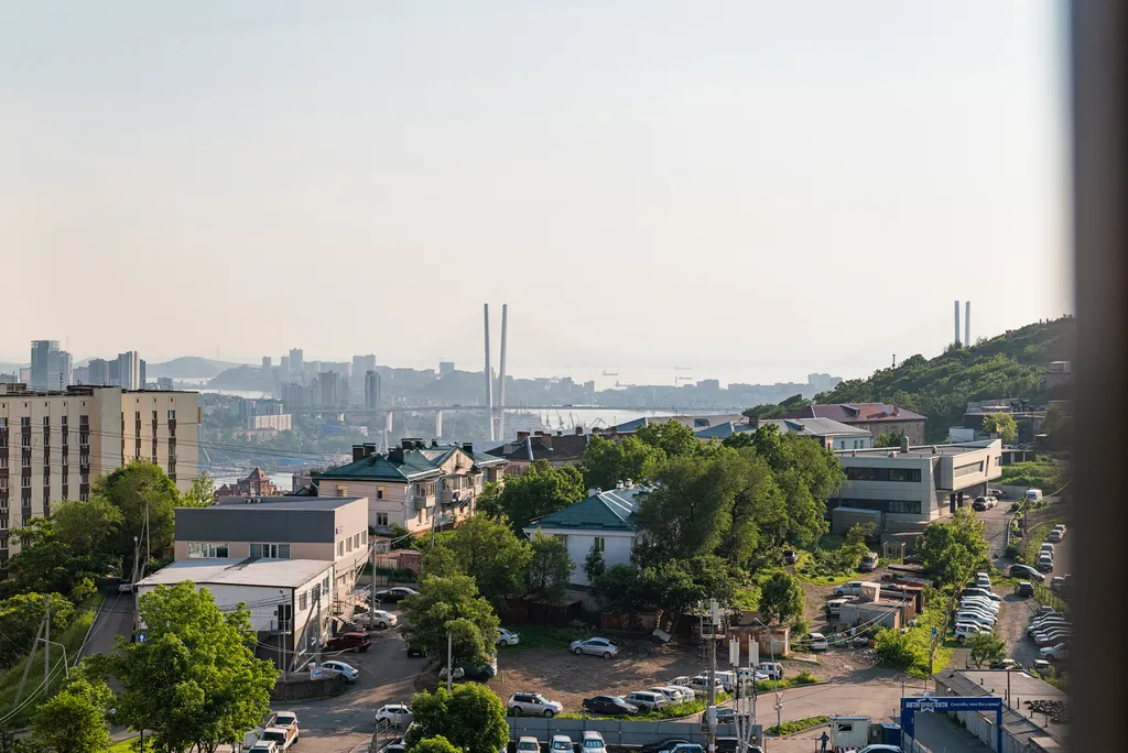 Квартира Дизайнерская 2-комнатная квартира с видом на Золотой мост и море — Владивосток