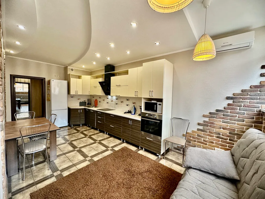 Роскошные апартаменты у парка Галицкого