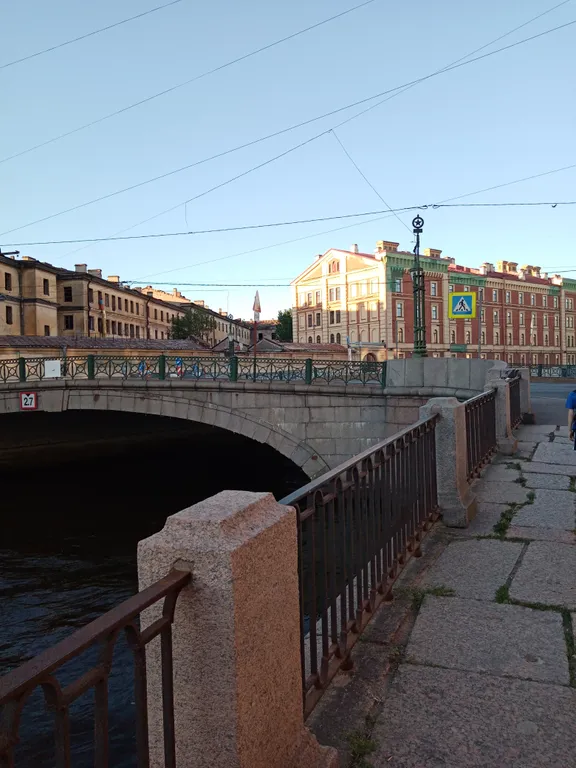 Двухкомнатная квартира в историческом центре Петербурга