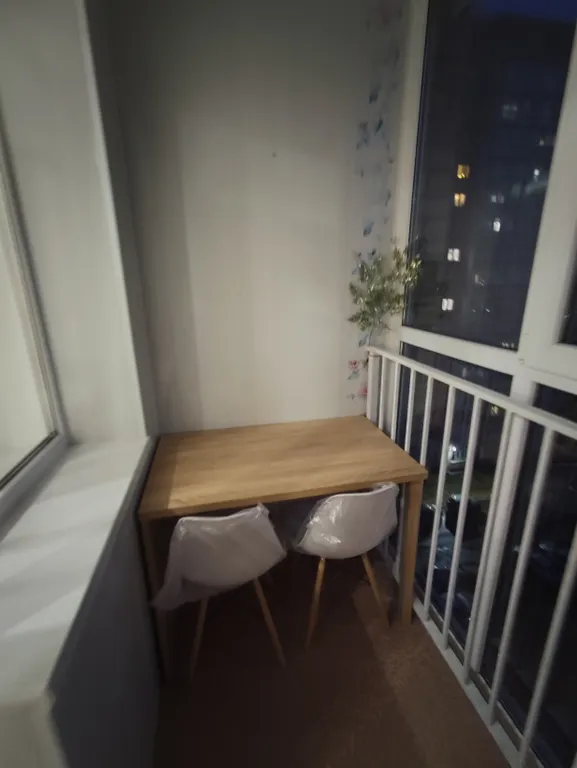 Современная квартира - студия с видом на новый мост