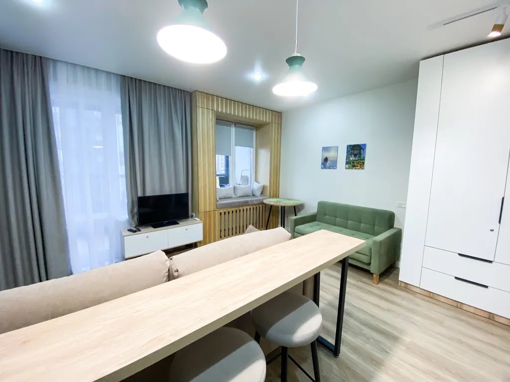 Уютная студия на берегу реки